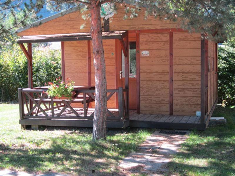 Готель Camping Le Colporteur Ле-Бур-д'Уазан Екстер'єр фото