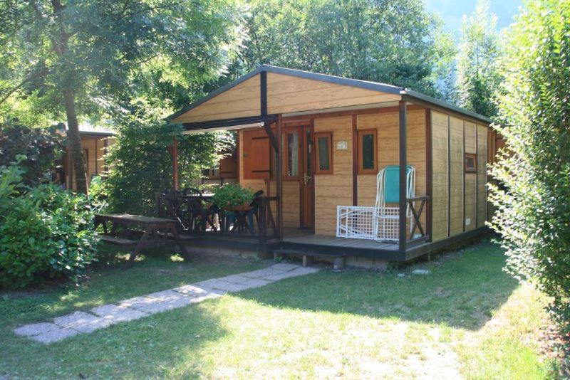 Готель Camping Le Colporteur Ле-Бур-д'Уазан Екстер'єр фото